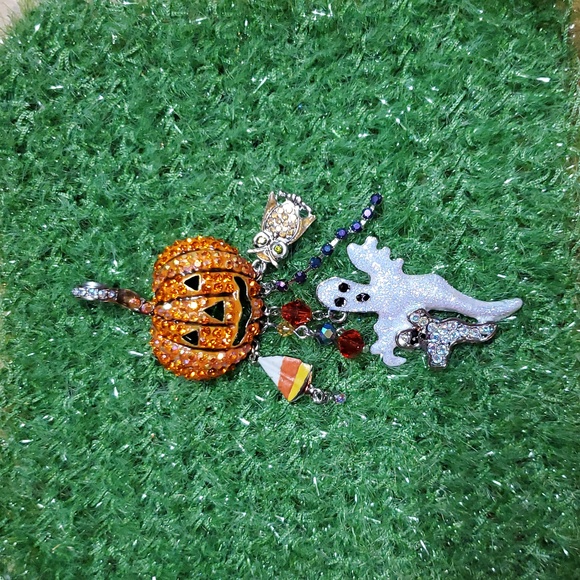 Kirks Folly Jewelry - Kirks Folly Enchanted Collection Pumpkin Pendant